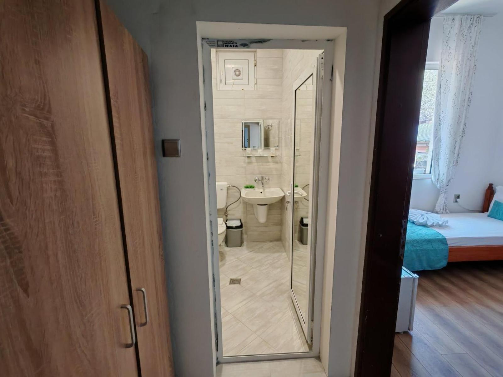 Къща За Гости Пиргос Burgas Exterior foto
